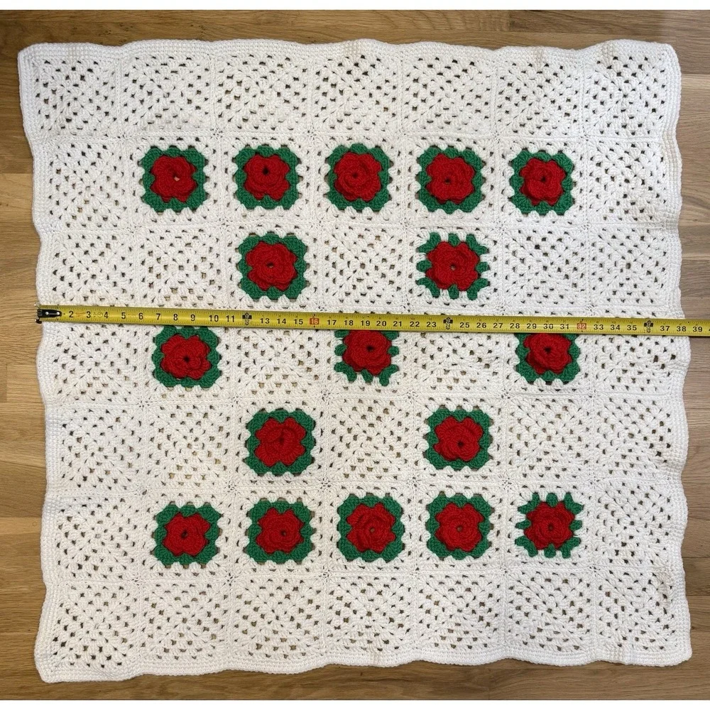 VTG Handmade Crochet Rose Afghan Blanket Raised Roses Granny Square Lap Throw